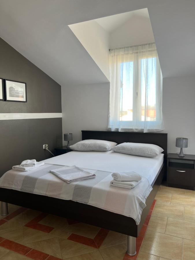 Apartmani M&L Медулин Екстериор снимка