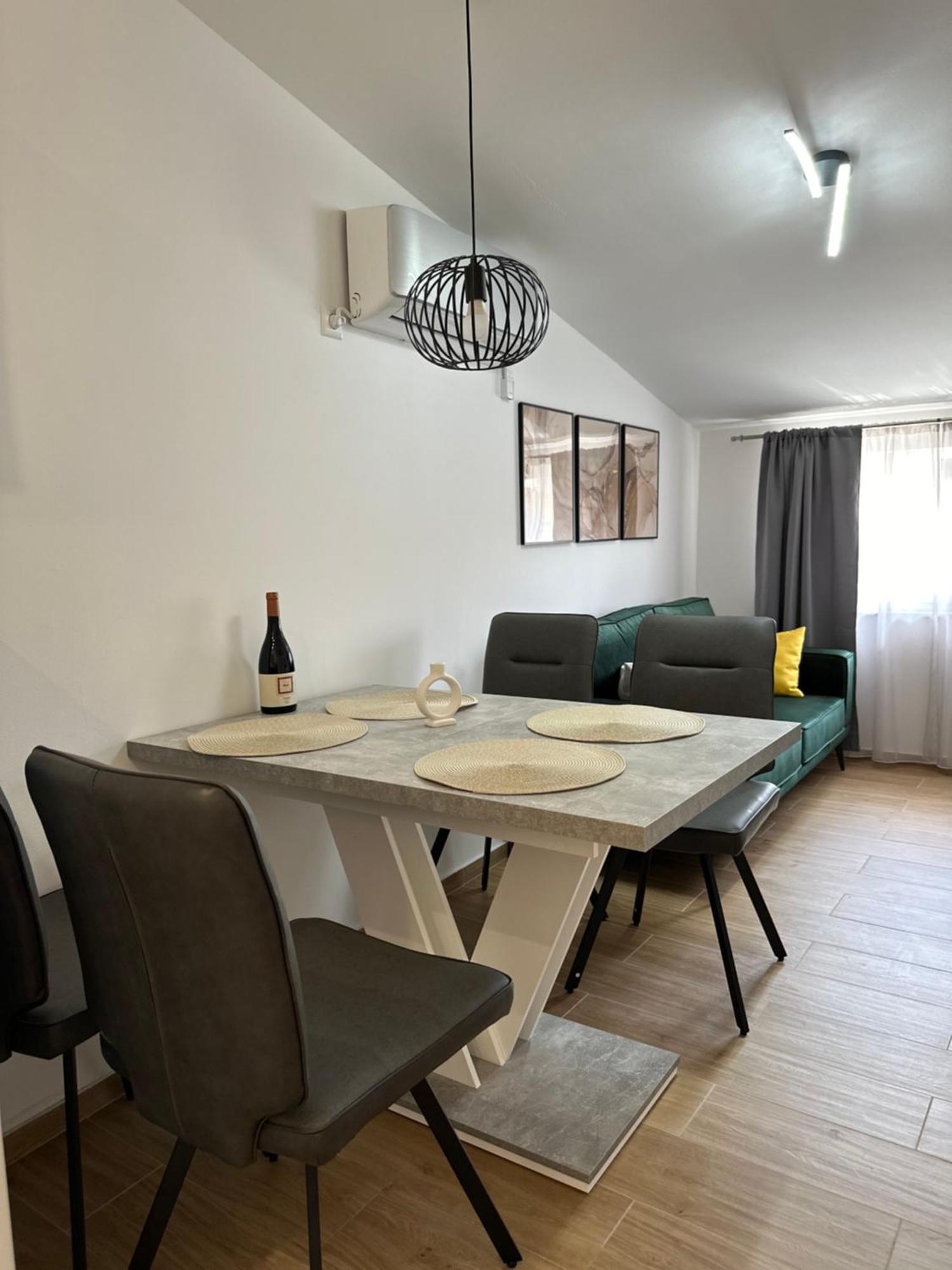Apartmani M&L Медулин Екстериор снимка